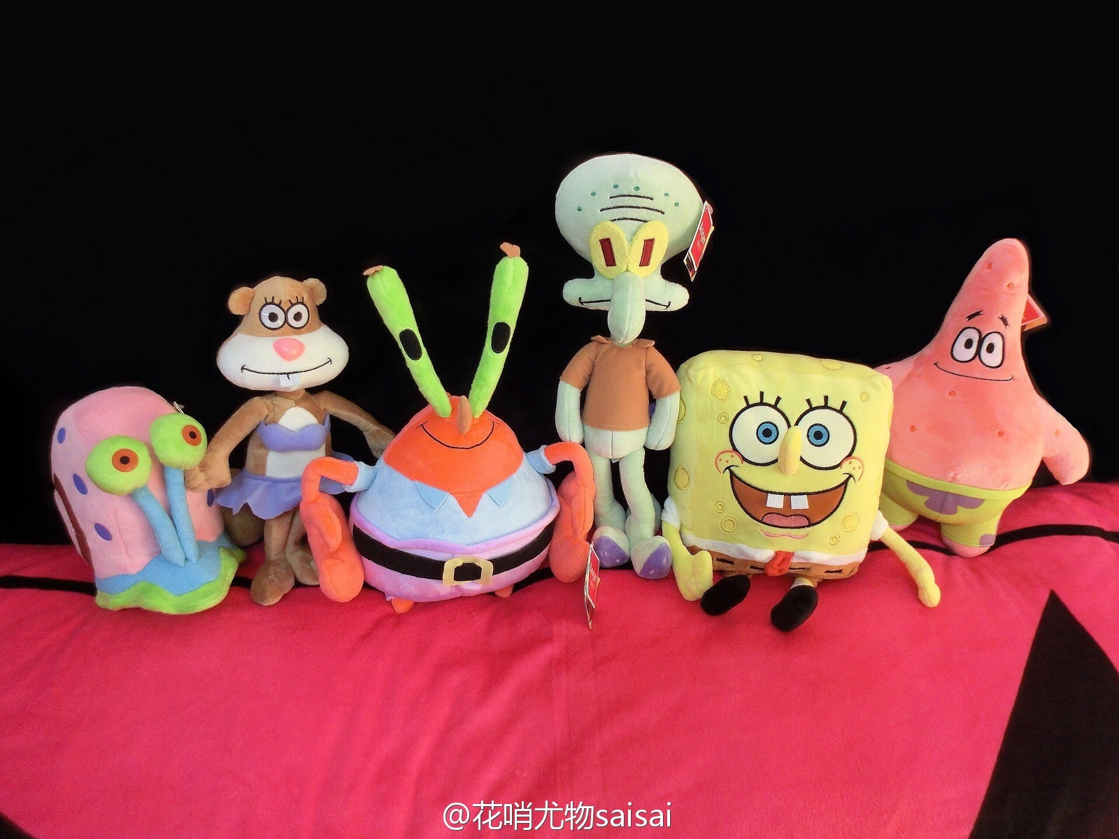 花哨尤物saisai的微博列表微女郎